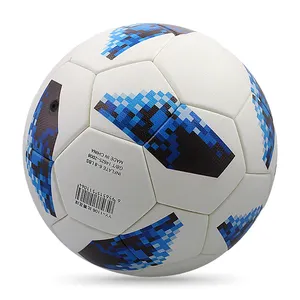 2023 all'ingrosso eco-friendly popolare Futsal Youth Football Logo personalizzato cucito taglia 5 pallone da calcio