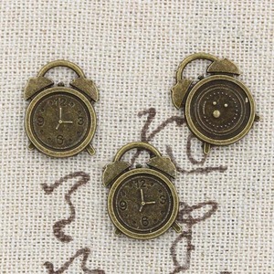 <span class=keywords><strong>Horloge</strong></span> à breloques 17x13mm fabrication à la main, pendentifs vintage de couleur argent tibétain, bricolage pour bracelet collier - Product Image 6