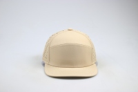 Casquette de baseball respirante à 6 panneaux, fabriquée sur mesure, de haute qualité, avec trous perforés, en nylon, ajustée, avec patch en caoutchouc, élégante