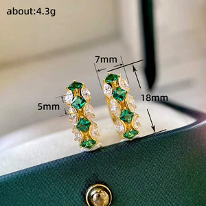 Orecchini a Forma di Occhio con Blocchi di Colore per Donne, Accessori per Orecchie alla Moda per Uso Quotidiano - Product Image 4