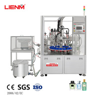 Machine de remplissage et de sertissage de flacons de parfum contrôlée par PLC de haute qualité personnalisée, plateau tournant automatique, 2 buses, remplissage d'huile