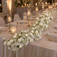Chemin de table floral artificiel avec roses blanches et gypsophile pour centre de table de mariage, vente en gros