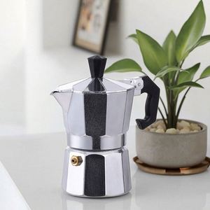 Cafetière Moka en Aluminium Argenté de Style Italien Moderne, 2 Tasses, Isolation Thermique Écologique 0-6 Heures, Forme Octogonale - Product Image 6