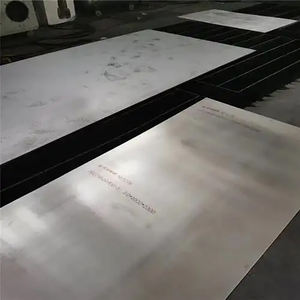 แผ่นโลหะผสมนิกเกิลสำหรับวัสดุที่มีฤทธิ์กัดกร่อนเป็นของเหลว ความแข็งแรงสูงสุด 790 เมกะปาสคาล ความยืดหยุ่น 30% ความต้านทาน 1.15 .m - Product Image 2