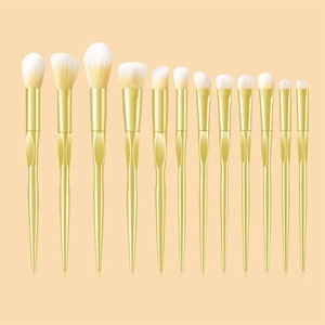 Ensemble de 12 pinceaux de maquillage dorés, poils synthétiques, manche en métal, pinceau pour le visage, pinceau pour le fond de teint, embout rond, kit d'outils de beauté - Product Image 5