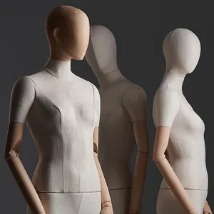 Fiberglass Sports Full Body Mannequins for Supermarket and Clothes Store -  China Mannequin and Female Mannequin price