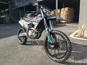 Moto tout-terrain chinoise KEWS K23 NC250, 250cc, <span class=keywords><strong>4</strong></span> <span class=keywords><strong>temps</strong></span>, refroidissement par eau, démarrage électrique/à manivelle, moto <span class=keywords><strong>cross</strong></span>, dirt bike <span class=keywords><strong>250</strong></span>. - Product Image 4