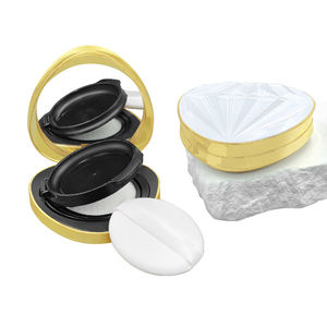 Caja <span class=keywords><strong>de</strong></span> plástico con cojín <span class=keywords><strong>de</strong></span> aire con cierre magnético extraíble interior en forma <span class=keywords><strong>de</strong></span> triángulo con <span class=keywords><strong>corrector</strong></span> y embalaje <span class=keywords><strong>de</strong></span> cosméticos en polvo - Product Image 2