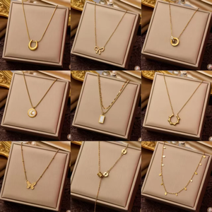 <span class=keywords><strong>Collana</strong></span> alla Moda in Acciaio Inossidabile Placcato Oro 18K <span class=keywords><strong>con</strong></span> Ciondolo a Forma <span class=keywords><strong>di</strong></span> <span class=keywords><strong>Fiocco</strong></span>, Luna e Farfalla - Product Image 2