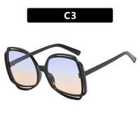 Lunettes de soleil pour femmes à monture large et ajourée, style 2026, nouveau style personnalisé, style street snap, UV400, monture intégrale