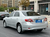 Meilleures ventes 2012 Berline 1.6L CVT Automatique Sièges en cuir Pneus R15 Conduite à gauche Essence Caméra de recul Prix de gros Occasion
