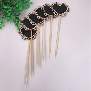 Wooden Heart-Shaped Chalkboard With Floral Border 3 Pcs Mini Blackboard For <b>Home</b> <b>Decor</b> Valentine'S Day <b>Rustic</b> Style - Product Image 2