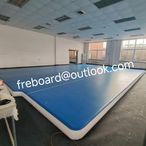OEM 45 pies cuadrado grande de aire Tumble gimnasio suelo Mat logotipo personalizado inflable aire salto pista para gimnasia baloncesto jugando - Product Image 3