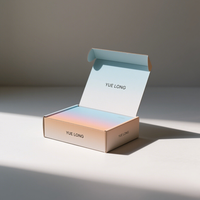 Échantillon gratuit Boîte à vêtements en carton ondulé plié Emballage couleur imprimé personnalisé Boîte en carton d'expédition à chaussures avec logo personnalisé