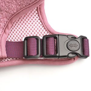 Produsen Kustom Desain Baru Nyaman Bulu Cute Rompi Domba Bulu Anjing <span class=keywords><strong>Harness</strong></span> Set - Product Image 4