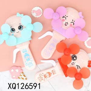 Ventilateur d'été en plastique à main Kumamoto Sailor Girl Tinker Bell Steed Design Alimentation manuelle pour l'extérieur et la voiture - Product Image 1