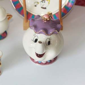 M <span class=keywords><strong>Tetera</strong></span> japonesa de La Bella <span class=keywords><strong>y</strong></span> La Bestia Taza de té chapada en oro de cerámica Mrs. Potts <span class=keywords><strong>Chip</strong></span> Tea Bag Mrs. Gift Teapot Set - Product Image 5