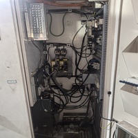 Machine d'érosion par étincelage Charmilles de quatrième génération, modèle F0350SP, en état quasi neuf, qualité supérieure.