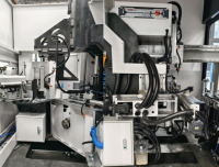 Station de travail de perçage et de fraisage CNC à six canaux pour profilés en aluminium, machine entièrement servo pour la production de fenêtres et de portes