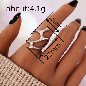 Bagues géométriques en alliage T0227 plaquées or 18 carats, bijoux unisexes tendance, cadeau pour femmes et hommes - Product Image 4