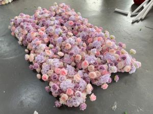 W-FR031 Bán Buôn Nhân Tạo <span class=keywords><strong>Red</strong></span> Rose Flower Bảng Runner Wedding Lối đi Hoa Runner Rose Flower Runner Cho Các Sự Kiện Trang Trí - Product Image 4