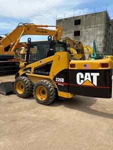 รถตักล้อยาง Caterpillar 226B CAT 226B มือสองแท้ พร้อมเครื่องยนต์ ปั๊ม ลูกปืน ราคาดีที่สุด ได้รับการรับรองมาตรฐาน CE - Product Image 4