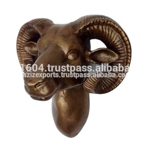 Montaje de pared de aluminio fundido Ram cabeza estatuilla escultura de metal - Product Image 1