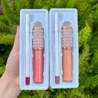 Maquillage Lèvres Femme Rouge à Lèvres Liquide 135 Couleurs avec Kit Crayon Lèvres Anti-Transfert Vegan Mat Étiquette Privée