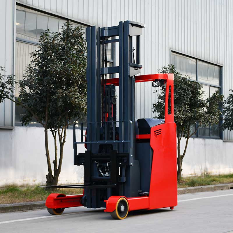 Retractable Electric Reach Truck For Narrow Aisles Stacking 8m Lift Height