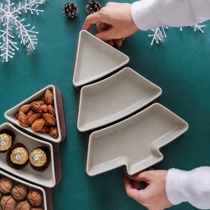Plato para Servir en Forma de Árbol de Navidad con Bandeja de Bambú, Juego de 3 Platos Divididos de Gres para Aperitivos, Nueces, Dulces, Postres y Aperitivos Navideños - Product Image 4