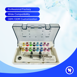 Ensemble <span class=keywords><strong>complet</strong></span> <span class=keywords><strong>d</strong></span>'instruments de chirurgie buccale avec clé dynamométrique et 16 tournevis interchangeables pour implants, pour travaux prothétiques universels - Product Image 1