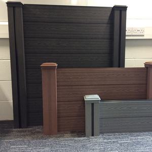 <span class=keywords><strong>Poste</strong></span> y Panel <span class=keywords><strong>de</strong></span> Cerca <span class=keywords><strong>de</strong></span> WPC <span class=keywords><strong>de</strong></span> Alta Resistencia, Reducción <span class=keywords><strong>de</strong></span> Ruido, Resistente al Viento, Cercado <span class=keywords><strong>de</strong></span> WPC para Áreas Residenciales y Edificios Comerciales - Product Image 3