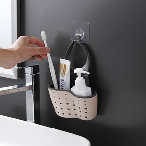 Cesta de drenaje colgante de silicona para fregadero de cocina con diseño cantilever, estilo moderno y minimalista - Product Image 2