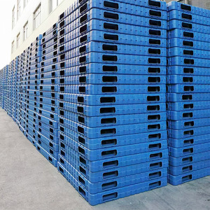 Double Sided Blow Molded Plastic Pallets 4 Way Entry 85mm Height For Forklift And <b>Racking</b> Use - Product Image 1