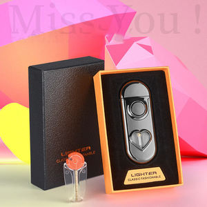 Thời trang xách tay biểu tượng tùy chỉnh sáng tạo tình yêu trái tim nhẹ hơn Windproof đôi ngọn lửa ngọn đuốc nhẹ hơn với ánh sáng màu xanh - Product Image 6