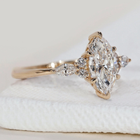 Bague de fiançailles en or massif 10K/14K/18K avec diamant de laboratoire CVD/HPHT certifié IGI, taille marquise 0,5-3 carats et trois pierres latérales