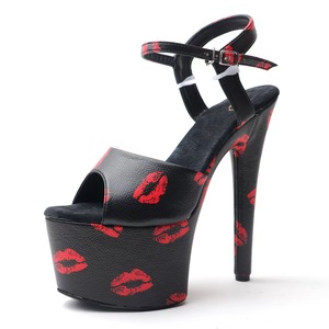 Chaussures de pole dance sexy à <span class=keywords><strong>talon</strong></span> <span class=keywords><strong>compensé</strong></span> en cuir verni de <span class=keywords><strong>20</strong></span> <span class=keywords><strong>cm</strong></span> (8 pouces) à bout ouvert et bride en T, idéales pour l'été et les soirées en boîte de nuit - Product Image 5