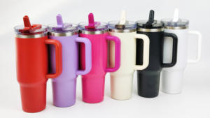 Personnalisé 2025 les rayures bleues les rayures jaunes Summer Vibes New S Oasis Collection Cabana Striped 40oz Cup - Product Image 6