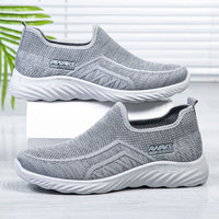 Nouvelles Chaussures Décontractées Homme Printemps-Été 2025 – Respirantes, Légères et Confortables en Maille, Style Papa, Faciles à Enfiler