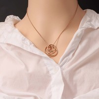 2025 nouveau acier inoxydable 3 cercles imbriqués pendentif délicat plaqué or dames chaîne en or mode bijoux collier