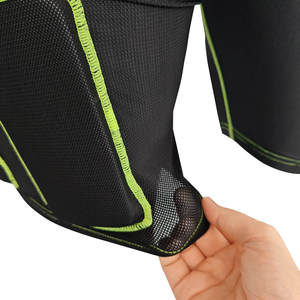 YOUNGSON Pantalones Cortos de Compresión Acolchados para Hockey sobre Hielo Juvenil con Cintura Ajustable y 5 Almohadillas, Faja Protectora Moldeada en 3D - Product Image 5