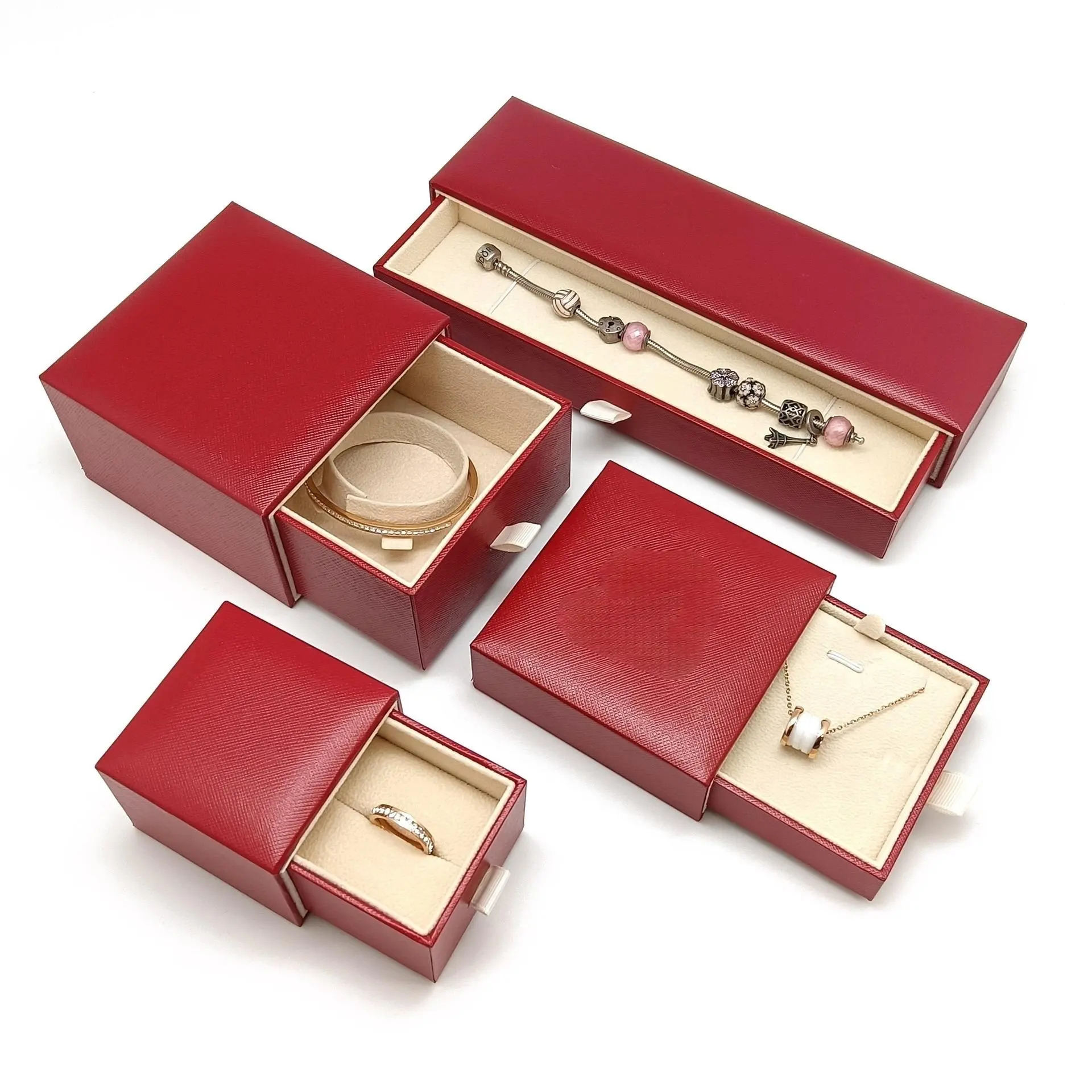 BAS quantité minimale de commande One Top Boîte à bagues personnalisée Boîte à bracelets pendentifs en cuir Boîte d'emballage pour bijoux