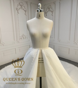 QUEENS GOWN Sottogonna da <span class=keywords><strong>Sposa</strong></span> Rimovibile in Tulle Morbido Avorio, con Applicazioni in Pizzo Eleganti e Strascico Stile Cattedrale - Product Image 3