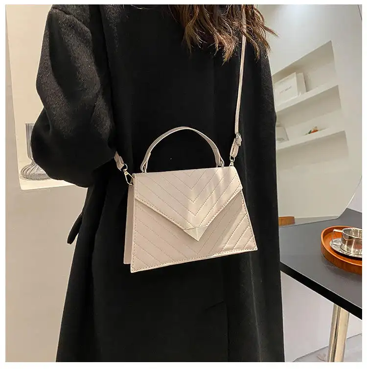 Women's luxury bag Glitter Women Cross body Bag Classic Chain Lady Pu Quilted Leather Mini Handbags Tote Bag