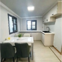 Maison conteneur préfabriquée extensible personnalisée de 20 et 40 pieds avec 3-4 chambres à coucher, type cabane, à vendre