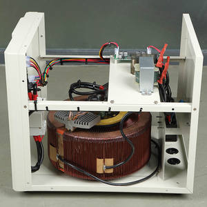 高品質炭素単相120V 220V 230V 5KVA 10KVA 15KVA 20KVA銅サーボモーター自動電圧レギュレータスタビライザー - Product Image 5