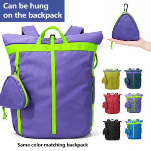 Bolsa de Almacenamiento Portátil, Ligera, Plegable, con Forma de Triángulo, para Deportes al Aire Libre, Viajes, Gancho de Mosquetón, Organizador Colgante para Zapatos - Product Image 3