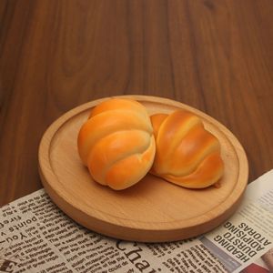 Mainan Squishy Roti Simulasi Lembut dan Lembap, Viral, Tahan Lama, Pereda Stres, Alat Bantu Sensorik, Perlengkapan Foto, Hadiah Grosir - Product Image 2