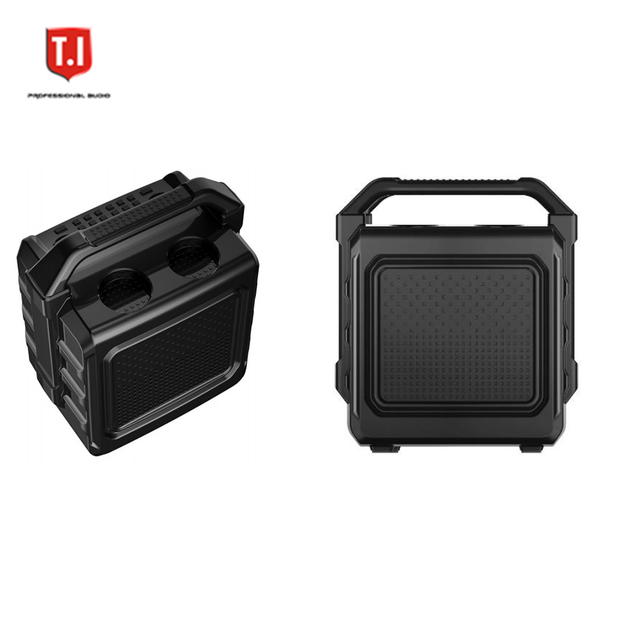 Factory Price Wholesale Portable Mini bluetooth Active 8 Inch Waterproof Plastic Speaker with Battery