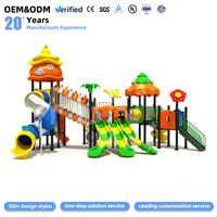 Équipement de parc d'attractions multifonctionnel écologique personnalisé, conforme aux normes ASTM, toboggan extérieur durable pour enfants